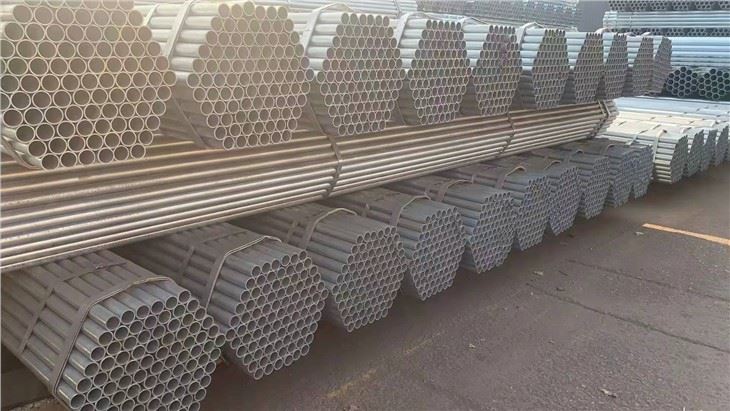 1 5 بوصة أنابيب الصلب المجلفن بالغمس الساخن للسقالات